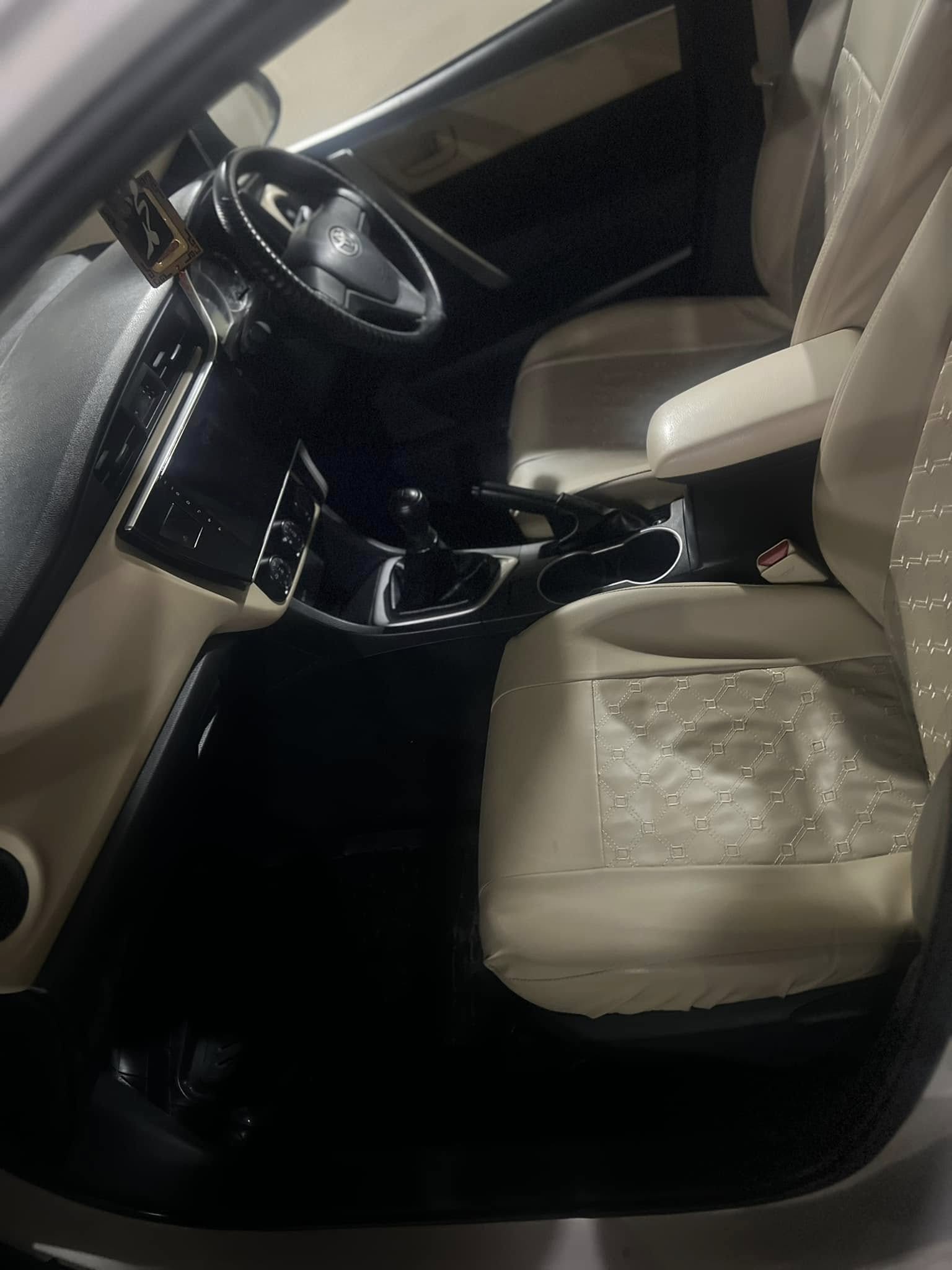 Toyota Corolla GLI Manual